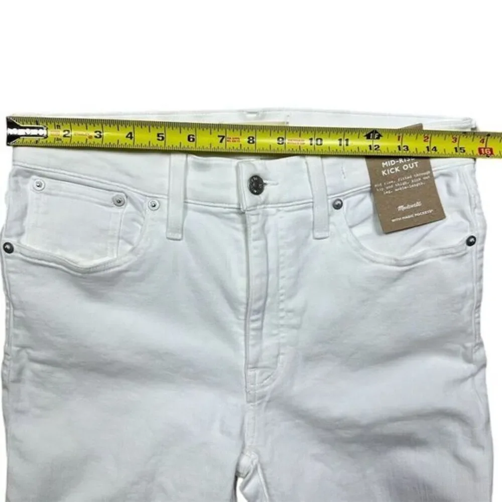 NWT Madewell Women's Tall Kick Out Crop Jeans Pure White Size 28 Mid-Rise Summer